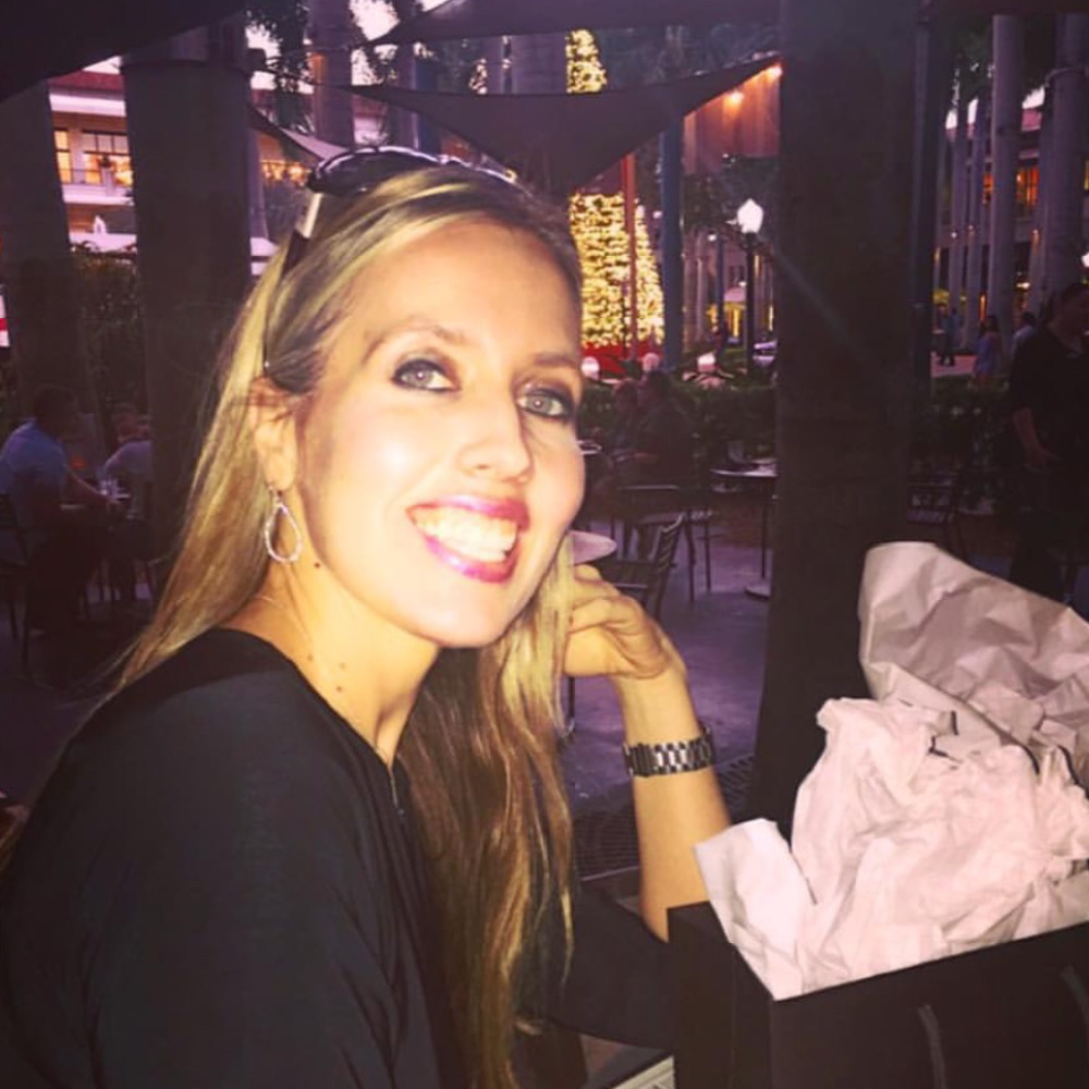 Meet your Posher, Laurie